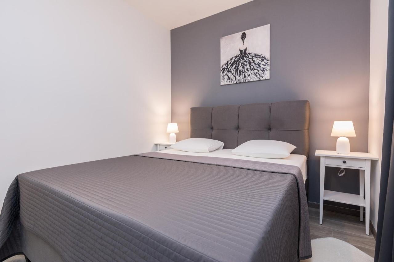 Apartments Star - Free Private Parking Zadar Exterior photo